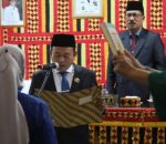 Ketua Dewan Perwakilan Rakyat Daerah (DPRD) Lampung Selatan yang diwakili oleh Wakil Ketua I Agus Sartono, A.Md. melantik dan mengesahkan Pergantian Antar Waktu (PAW) dua anggota DPRD Lampung Selatan masa jabatan 2019-2024